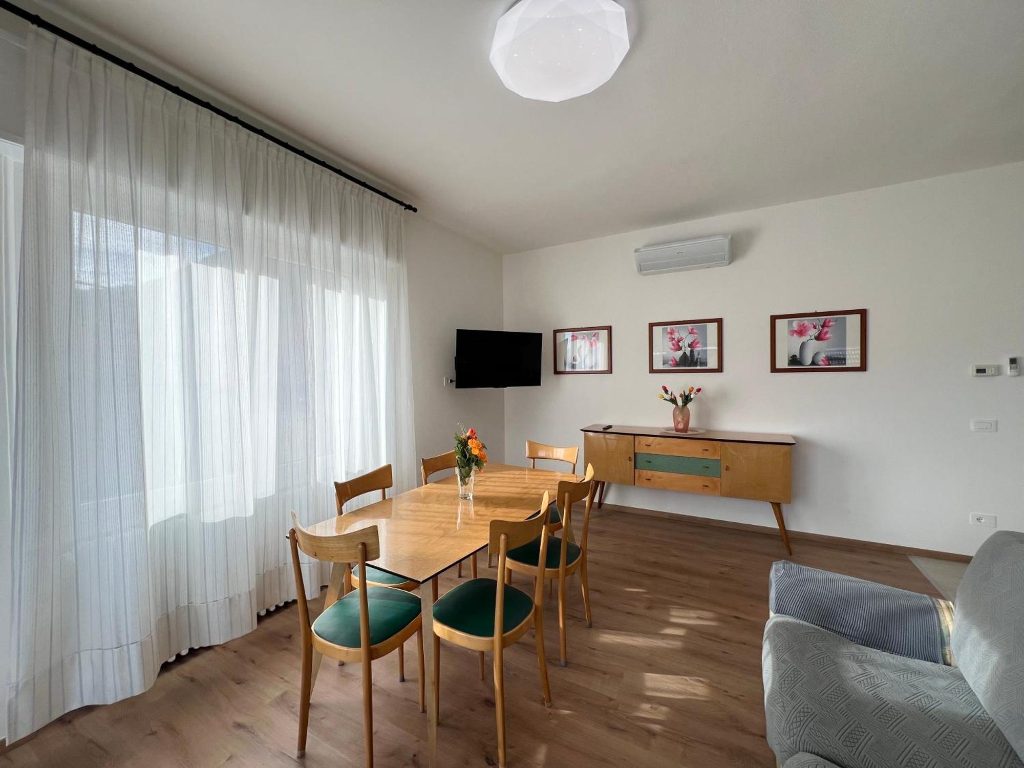 דומאסו Casa Paola Central Stay By The Lake מראה חיצוני תמונה