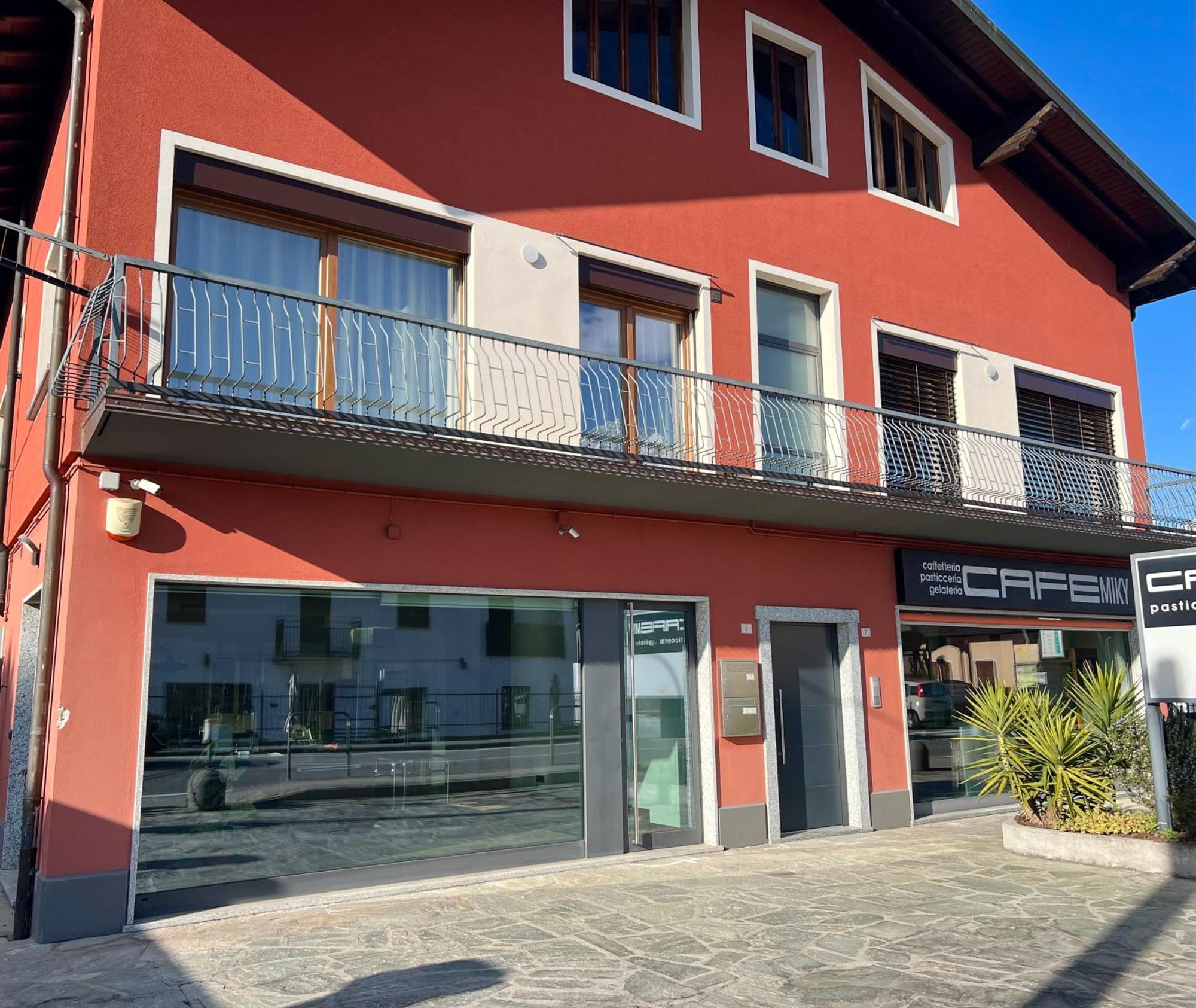 דומאסו Casa Paola Central Stay By The Lake מראה חיצוני תמונה